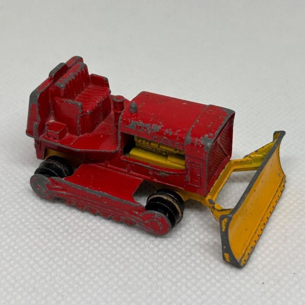 Vintage 1969 Lesney Matchbox No 16 Case Tractor Bulldozer Red/Yellow England